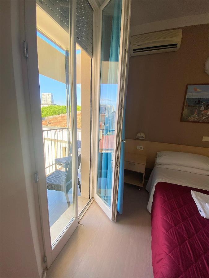Hotel New Primula Rimini Luaran gambar